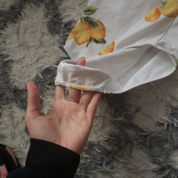 Forever 21 lemon print one piece swimsuit S - Picture 5 of 6